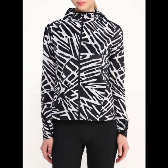 Nike Impossibly Light Running Jacket - S - Picture 1 of 6